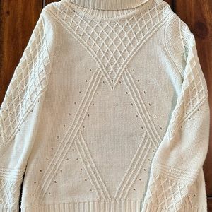 Venus White Turtleneck